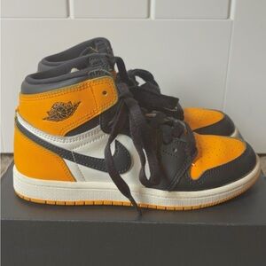 Jordan 1 Retro High OG size 2y